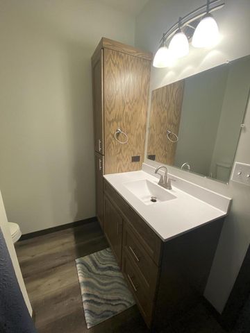 W7708 Parcher COURT, Holmen, WI 54636