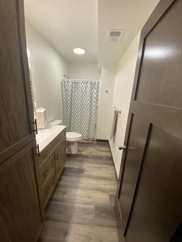 W7708 Parcher COURT, Holmen, WI 54636