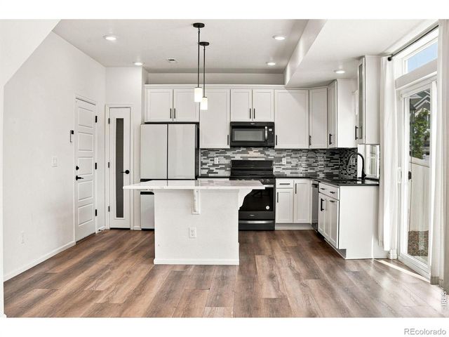 4130 N Quatar Court, Aurora, CO 80019