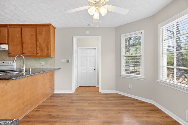 2045 Skyland Glen Drive, Snellville, GA 30078