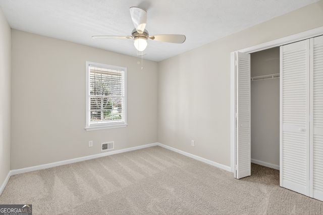 2045 Skyland Glen Drive, Snellville, GA 30078