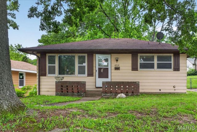 6904 Dunleer Avenue, Pagedale, MO 63130