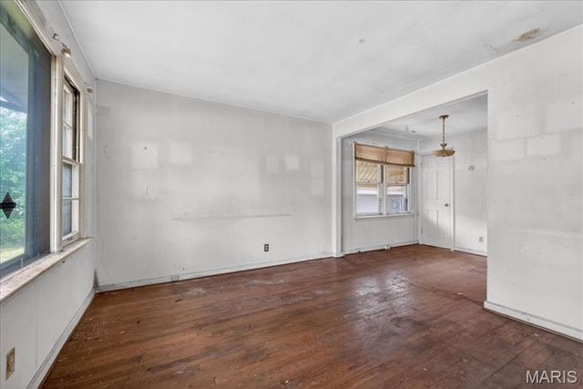 6904 Dunleer Avenue, Pagedale, MO 63130