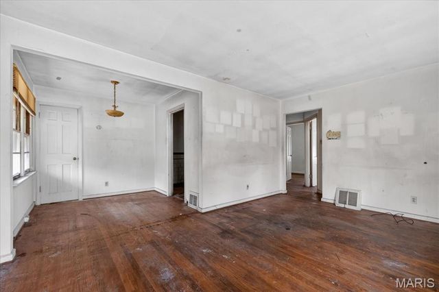 6904 Dunleer Avenue, Pagedale, MO 63130