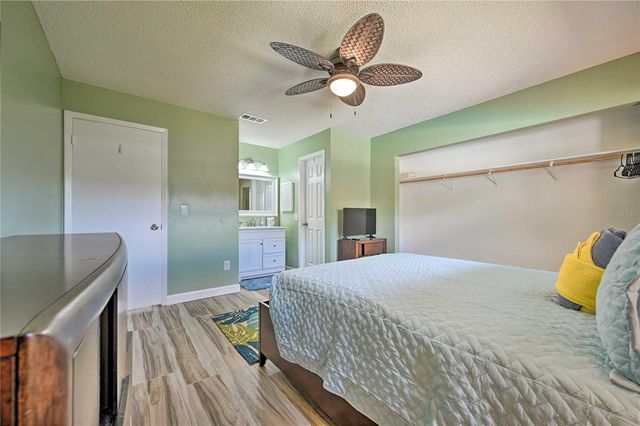 5120 NASHVILLE DRIVE, Tampa, FL 33624