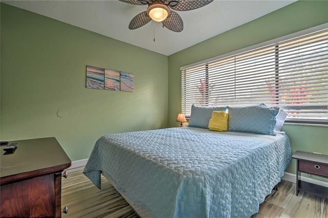 5120 NASHVILLE DRIVE, Tampa, FL 33624