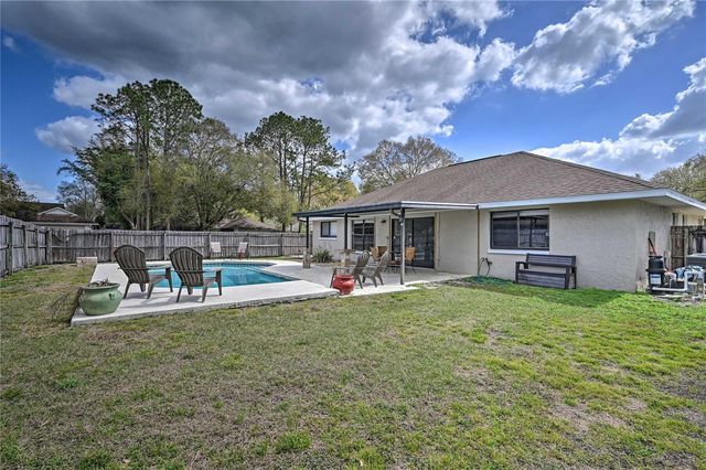 5120 NASHVILLE DRIVE, Tampa, FL 33624