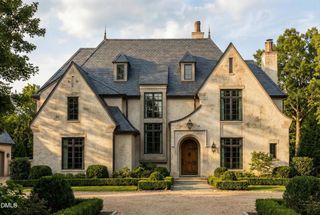 2709 Rothgeb Drive, Raleigh, NC 27609