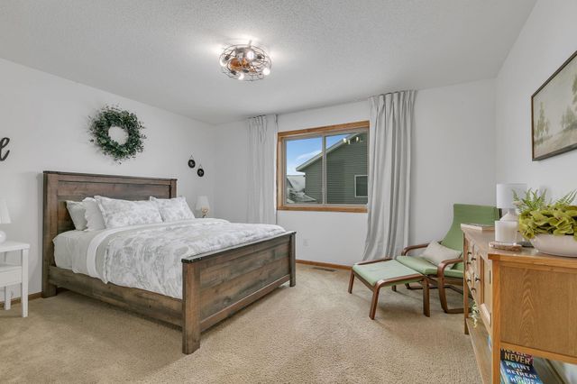 405 22nd Avenue N, Sartell, MN 56377