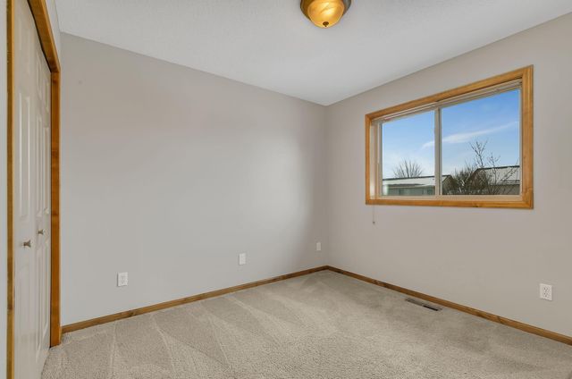 405 22nd Avenue N, Sartell, MN 56377