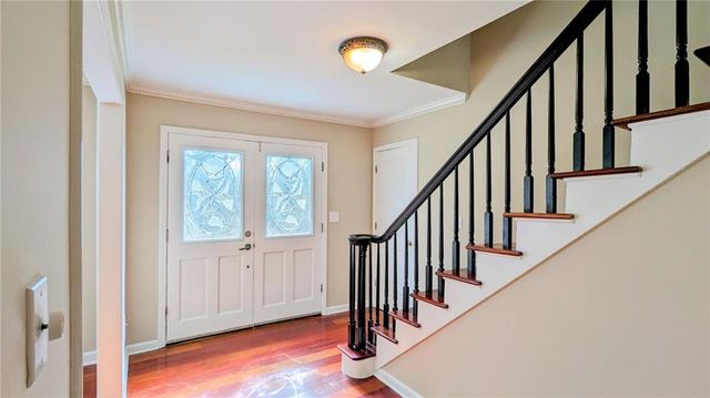 325 Lakeshore Drive NE, Marietta, GA 30067
