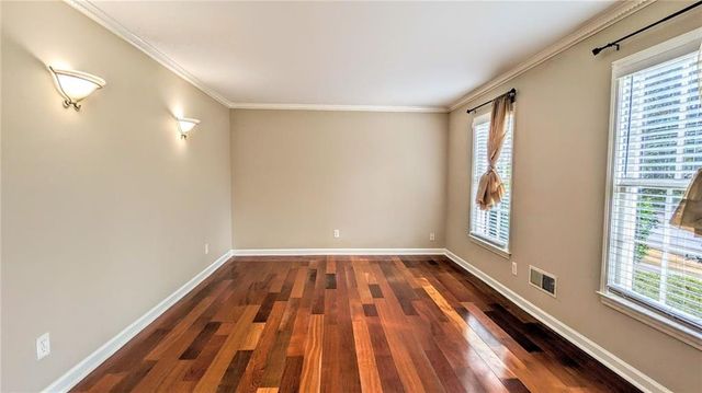 325 Lakeshore Drive NE, Marietta, GA 30067
