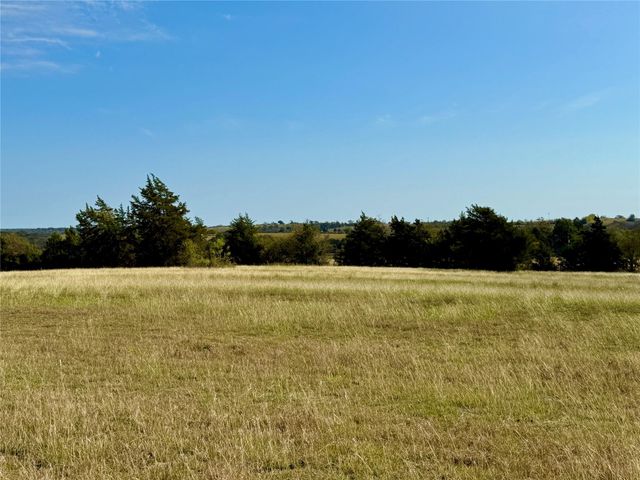 2220 Boehnemann Road, Burton, TX 77835