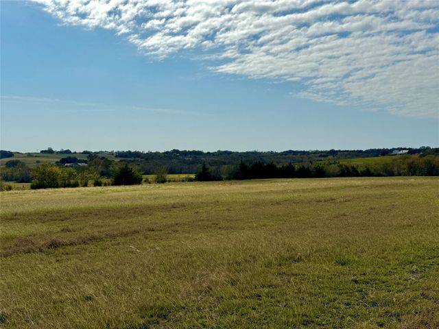 2220 Boehnemann Road, Burton, TX 77835