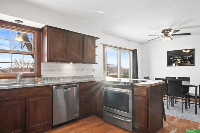 2001 Hampton Drive, Tekamah, NE 68061