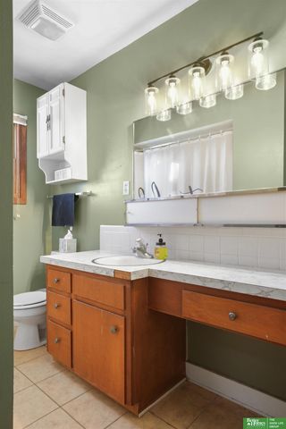 2001 Hampton Drive, Tekamah, NE 68061