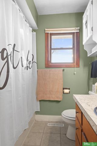 2001 Hampton Drive, Tekamah, NE 68061