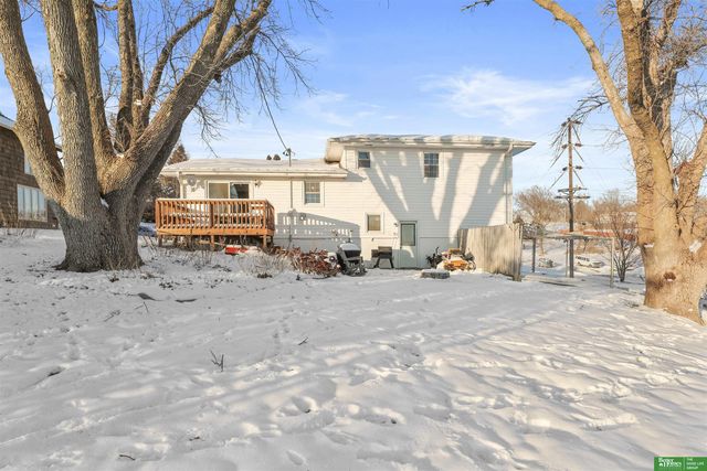 2001 Hampton Drive, Tekamah, NE 68061