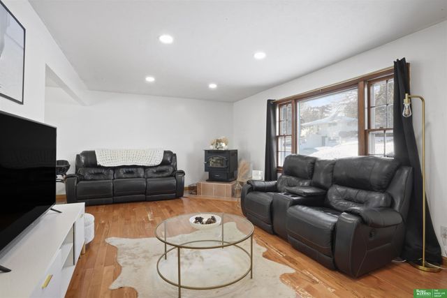 2001 Hampton Drive, Tekamah, NE 68061