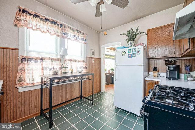 9 MARYLAND AVE, Hainesport, NJ 08036