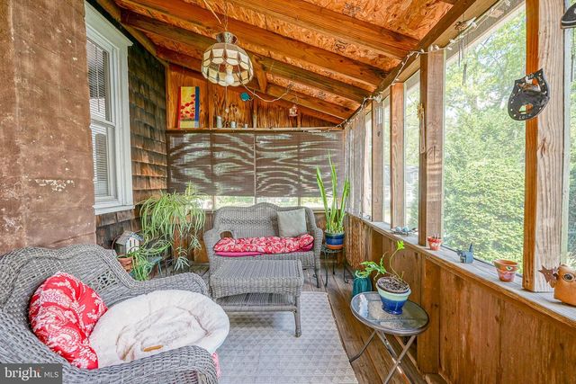 9 MARYLAND AVE, Hainesport, NJ 08036