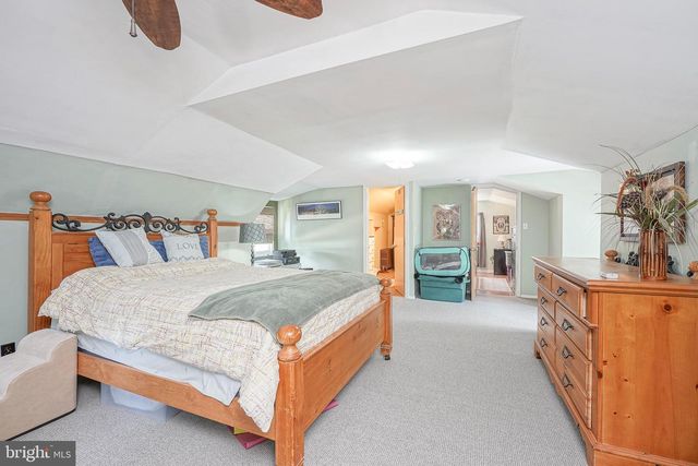 9 MARYLAND AVE, Hainesport, NJ 08036