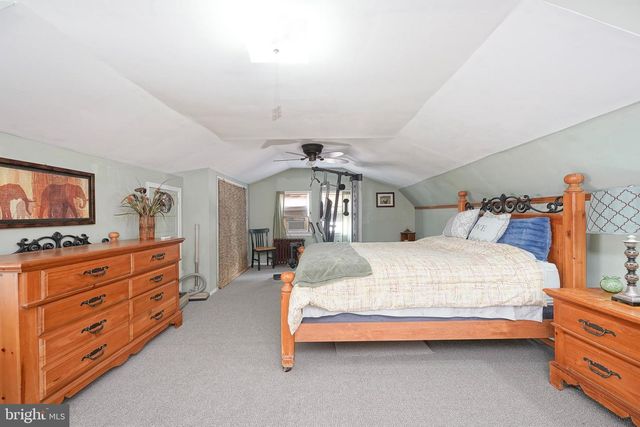 9 MARYLAND AVE, Hainesport, NJ 08036
