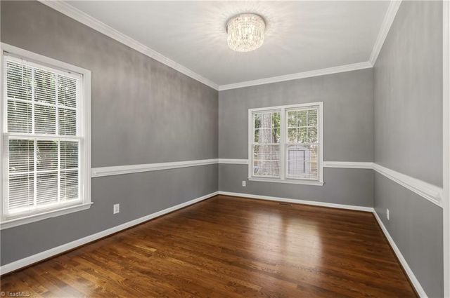 7 Archer Court, Greensboro, NC 27407