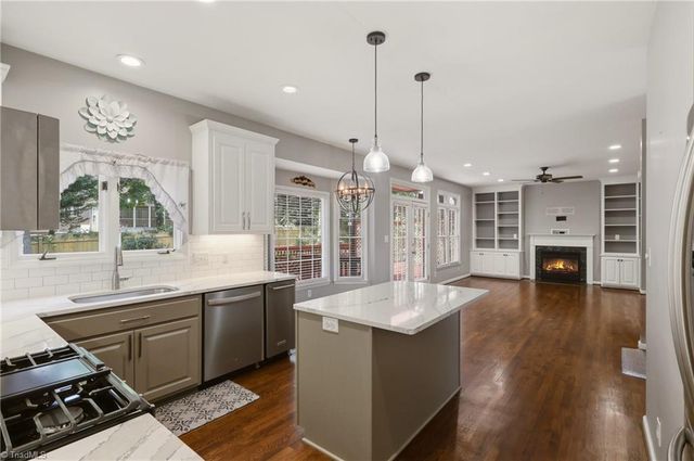 7 Archer Court, Greensboro, NC 27407