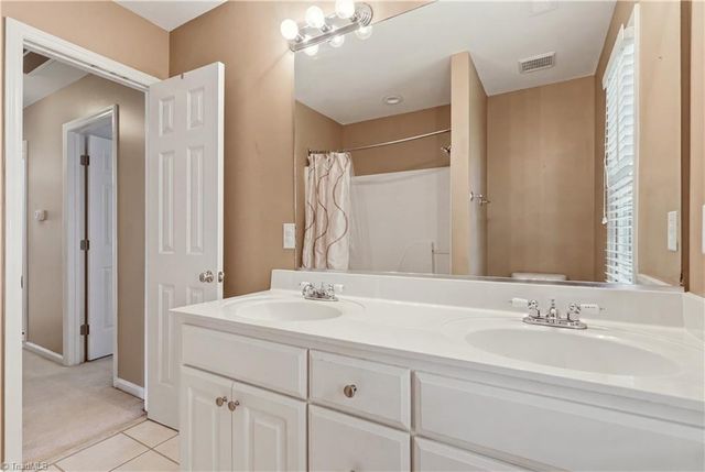 7 Archer Court, Greensboro, NC 27407