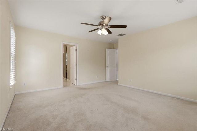 7 Archer Court, Greensboro, NC 27407