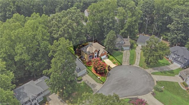 7 Archer Court, Greensboro, NC 27407