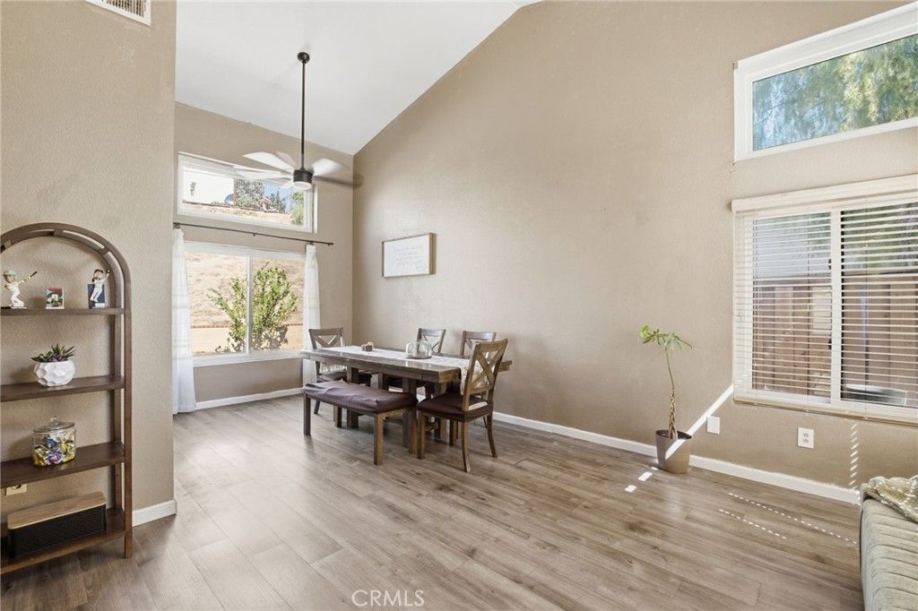 24024 Alvita, Murrieta, CA 92562 — photo 5