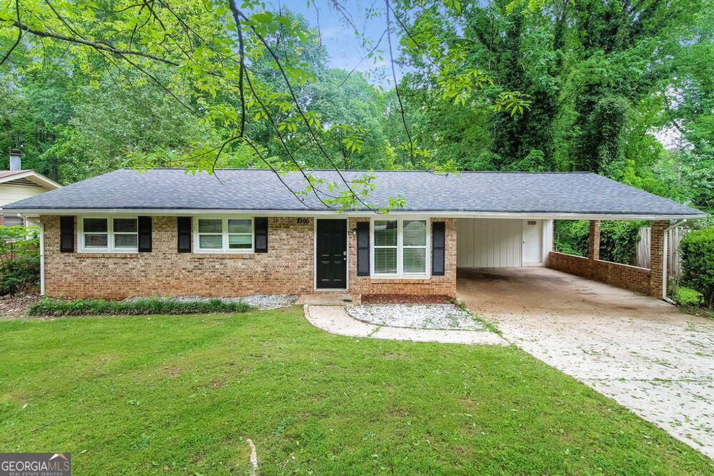 7006 Knollwood Drive, Morrow, GA 30260