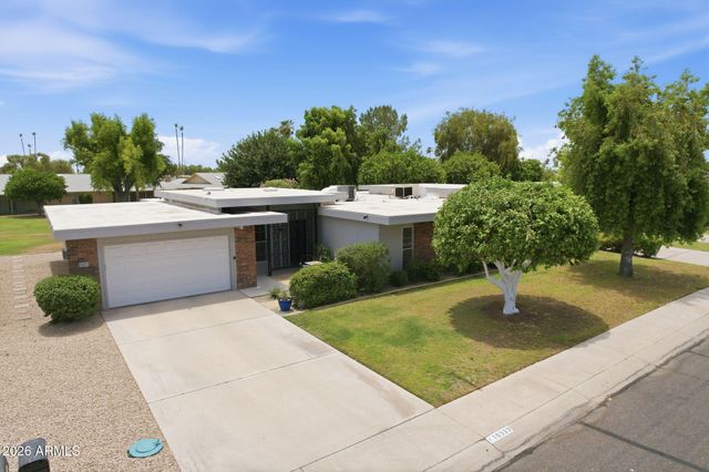 10333 W HIGHWOOD Lane, Sun City, AZ 85373