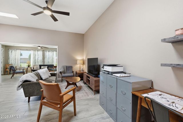 10333 W HIGHWOOD Lane, Sun City, AZ 85373