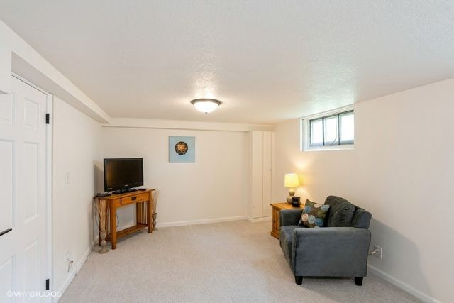 512 14th Street, West Des Moines, IA 50265