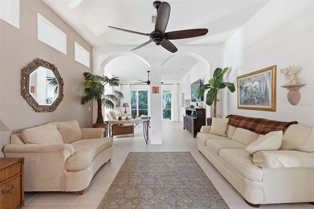 5127 HANGING MOSS LANE, Sarasota, FL 34238