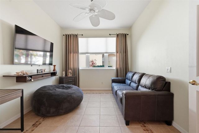 5127 HANGING MOSS LANE, Sarasota, FL 34238