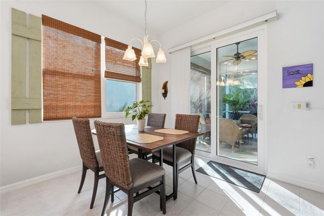 5127 HANGING MOSS LANE, Sarasota, FL 34238