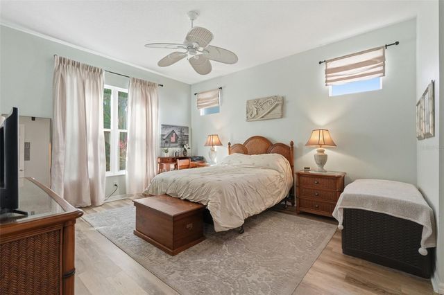 5127 HANGING MOSS LANE, Sarasota, FL 34238