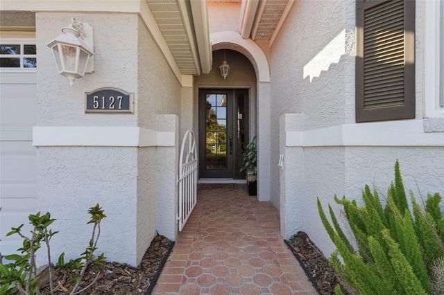 5127 HANGING MOSS LANE, Sarasota, FL 34238