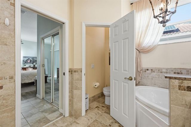 5127 HANGING MOSS LANE, Sarasota, FL 34238