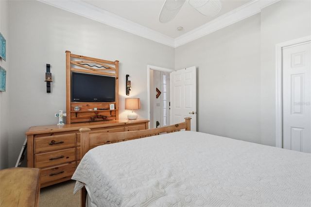 5127 HANGING MOSS LANE, Sarasota, FL 34238