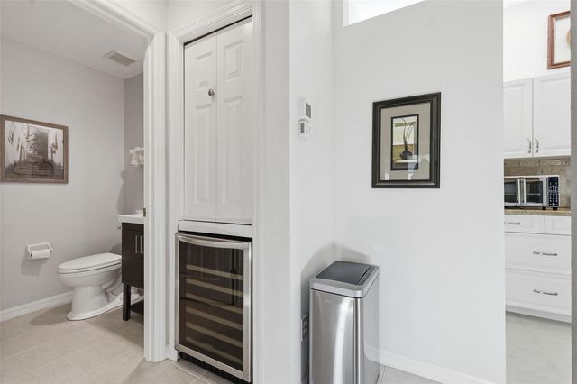 5127 HANGING MOSS LANE, Sarasota, FL 34238