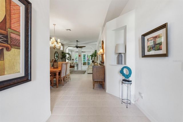 5127 HANGING MOSS LANE, Sarasota, FL 34238