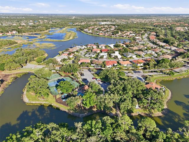 5127 HANGING MOSS LANE, Sarasota, FL 34238