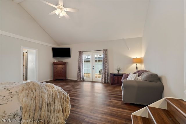 1831 Maple Shade Road, Alma, AR 72921