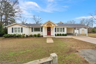 1831 Maple Shade Road, Alma, AR 72921