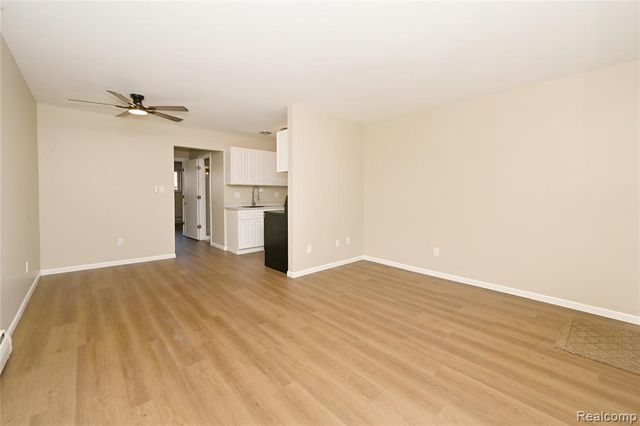 2925 W 13 Mile Road 108, Royal Oak, MI 48073